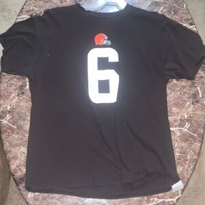 NFL Team Apparel Cleveland Browns tshirt. Mens XL
